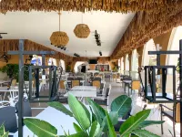 Pefkos Beach Studios & Apartments - parking