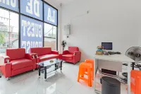 Urbanview Hotel la de Grizz Syariah Sampit by RedDoorz Hotels near Baamang hulu sampit