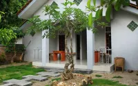 Watukarung Prapto Homestay Hotels in Gunturharjo