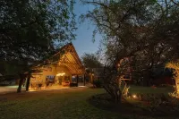 Tomo Safari Lodge