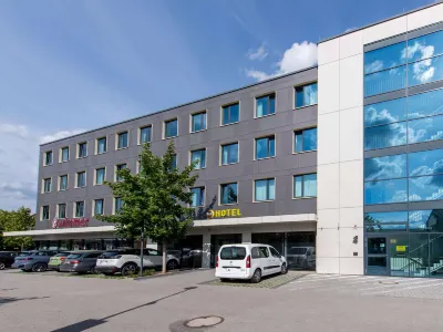 B&B HOTEL München-Olympiapark Hôtels à : 