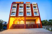 Fabexpress Trijal 旅館 鄰近Ambedkar Park (ambedkar nagar shivpura Banthara 226401)的酒店