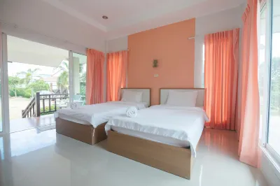 Reuan Chom Dao Resort Các khách sạn ở Chom Bueng