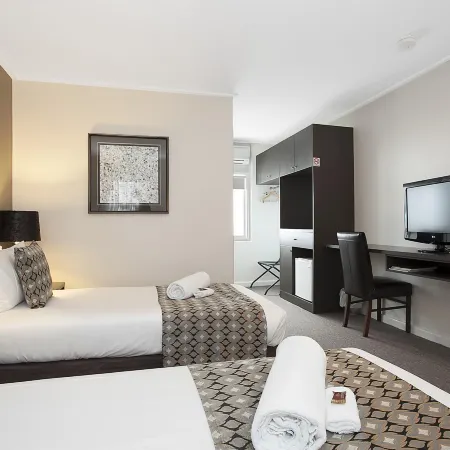 Comfort Inn Western