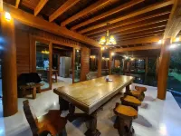 SAK-KA-YA Hotels in Mae Sot