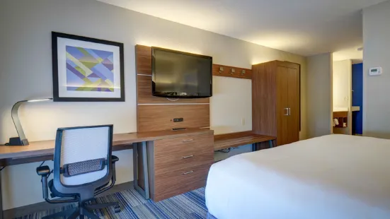 Holiday Inn Express & Suites North Platte