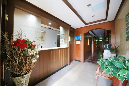 Dongducheon Hive Отели в г. Тондучхон