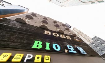 3. 울산 삼산 바이..