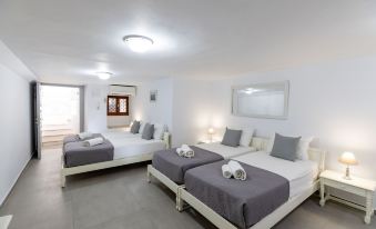 Achilleas Pension - Housity