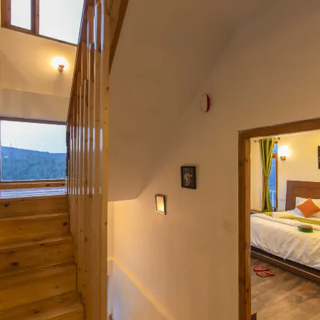 Zostel Homes Theog (Shimla)