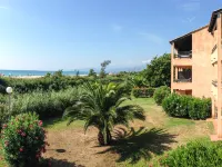Two-Room Apartment 150 Meters from the Beach - 4 People - Ghisonaccia Hotel in zona Marina di Caprone