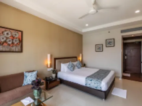 Rudraksh Club & Resort Hotels in Ujjain
