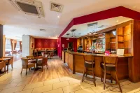 The Milestone Peterborough Hotel, Sure Collection by BW - sarapan