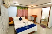 Hotel Housefinch Residency Hotels in Meenakunte