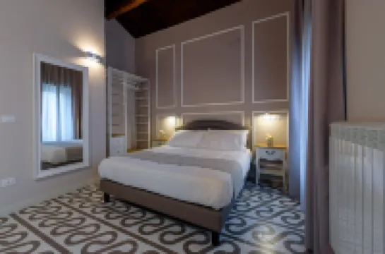 Marie Claire Apartments & Spa