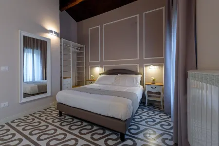 Marie Claire Apartments & Spa