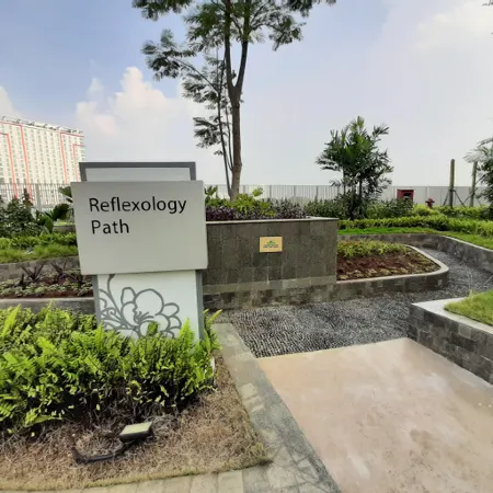Cozy Springlake Summarecon by Bonzela Property