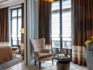 Nolinski Paris - Evok Collection