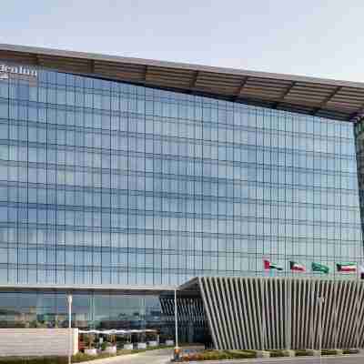 Hilton Garden Inn Kuwait Hotel Exterior