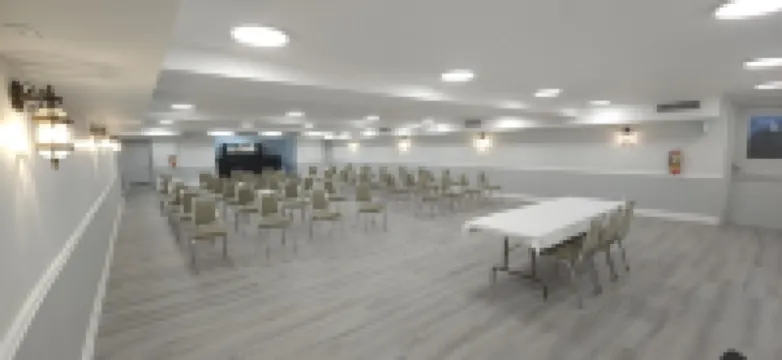 Super 8 by Wyndham Kirkland Lake