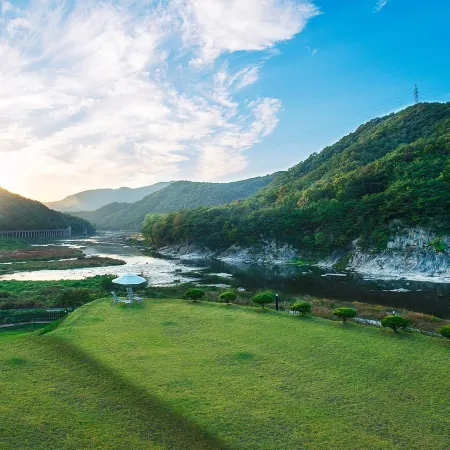 Wonju John N Jane Pool Villa