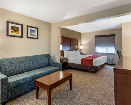 Comfort Inn & Suites Greenville I-70 Hotels in Bond County