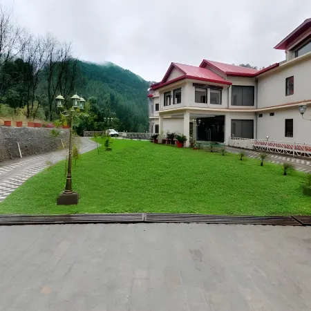 Shimla Havens Resort
