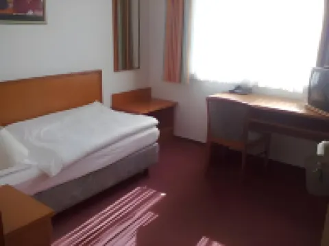 Hotel Zur Krone Hotels in Garbsen