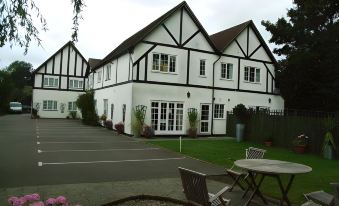 Haigs Hotel