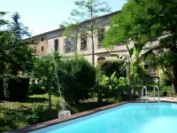 Château de Vallègue Hotels in Saint-Félix-Lauragais