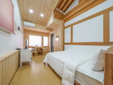 Gurye Deokyeongru Pension Hotels in Gurye