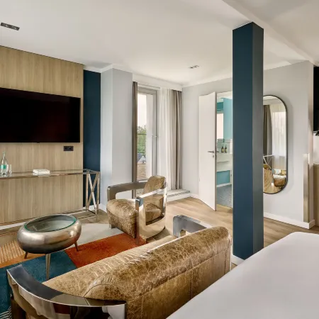 The Deutz, a Tribute Portfolio Hotel by Marriott