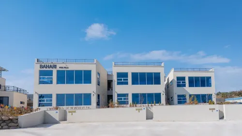 Pohang Bahari Pool Villa