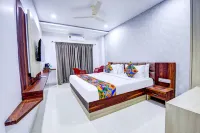 FabHotel the South Square Các khách sạn ở Begur