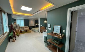 Gyeongju Stayrophy Noseo Branch