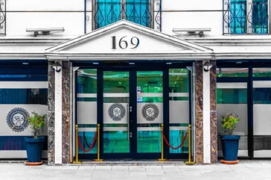 Hotel des Beaux-Arts