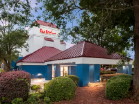 Red Roof Inn Myrtle Beach Hotel - Market Commons Hotels near Mt Atlanticus