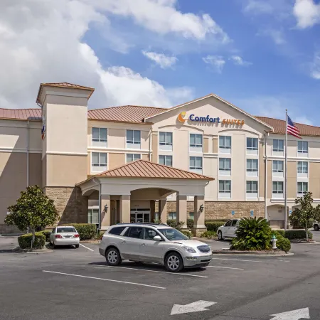 Comfort Suites