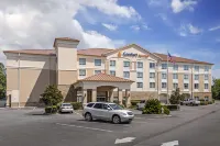 Comfort Suites - parking