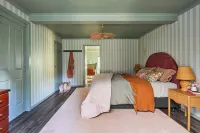 Westwood Lodge Hotels in Porepunkah