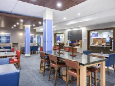 Holiday Inn Express & Suites PHOENIX EAST - GILBERT by IHG Hotels in Gilbert