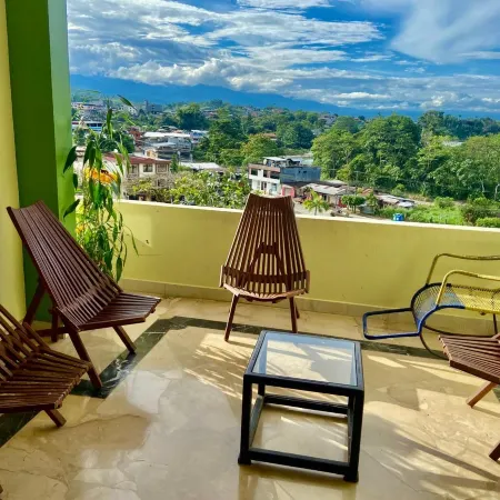 Hostal La Colina
