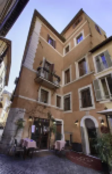 劇院步伐飯店 加富爾廣場（Piazza Cavour）附近的飯店