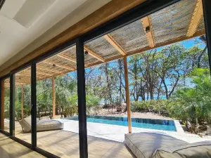 Hotel Nantipa - A Tico Beach Experience