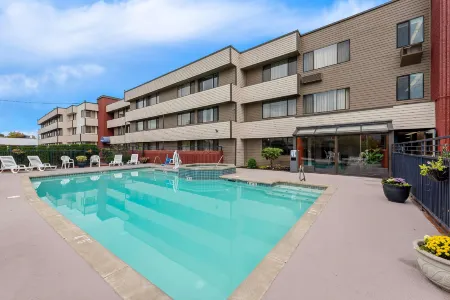 Best Western Cascadia Inn Отели рядом с достопримечательностью «The Farm at Swan's Trail»