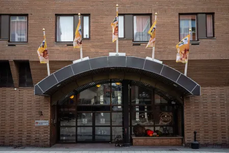 Clarion Hotel Grand Östersund Отели в г. Froson