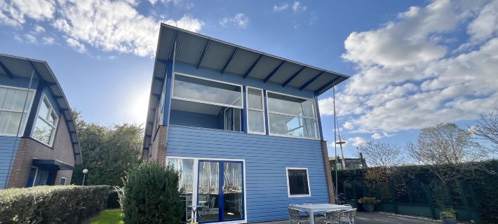 6 Pers. Modern Harbor House with Fenced Garden with the Lake View Hotels in Anjum