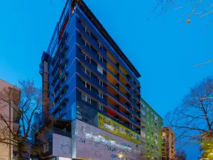 La Bohème Hotel