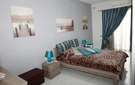 Very Bright Well Kept Apartment Отели в г. Marsaskala