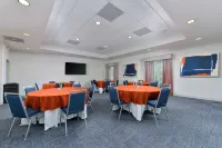 Hampton Inn & Suites Shelby Hotels in Shelby